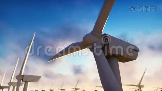 日出时的风车农场。 风车对抗蓝天.. 现实的循环动画。视频