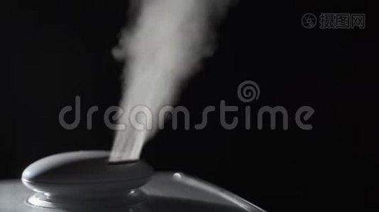 加湿器的蒸汽视频