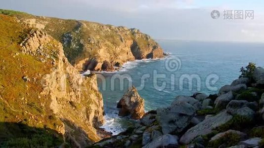 葡萄牙的美妙之处-大西洋海岸的卡博·道罗卡-日落景色-葡萄牙的锡特拉，利斯邦-视频