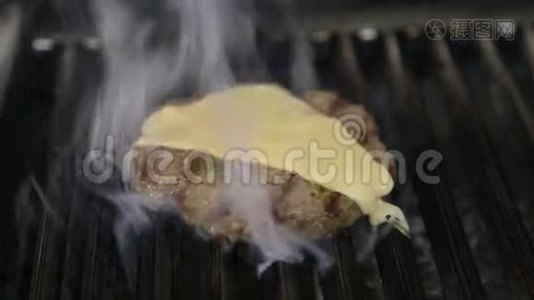芝士炸汉堡饼视频