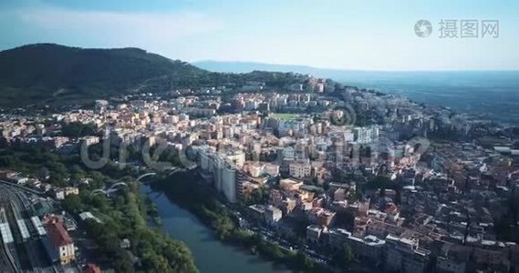 空中无人机镜头视频-意大利蒂沃利全景。 关于空中，无人机，意大利，艺术，旅游，蒂沃利的视频。视频