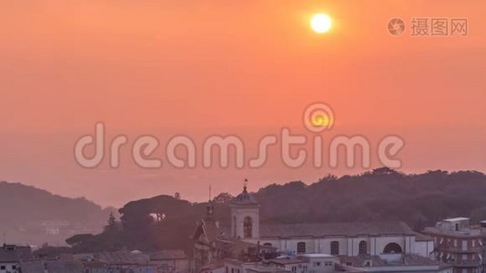 日落时分，意大利美丽的阿尔巴诺拉扎勒时代的多摩迪圣潘克拉齐奥·马蒂尔视频