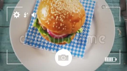 用数码相机拍照食物视频