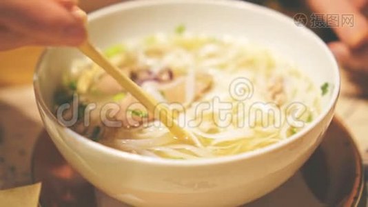 越南经典面汤..视频