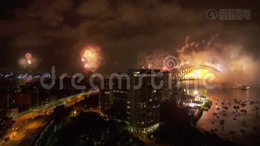 在澳大利亚`新年前夜庆祝活动视频
