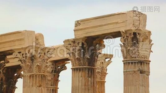 希腊雅典的奥林匹亚神王宙斯殿的巨大柱子视频