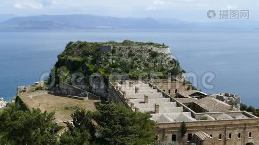 希腊科孚岛Kerkyra市的老威尼斯堡垒。 城堡里美丽的海景视频