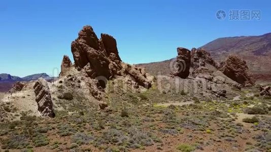 泰德火山附近岩石的鸟瞰图视频