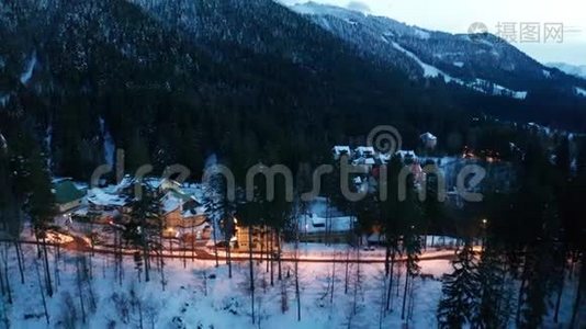 冬天美丽的村庄视频