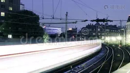 高速列车和铁路列车的时间间隔视频
