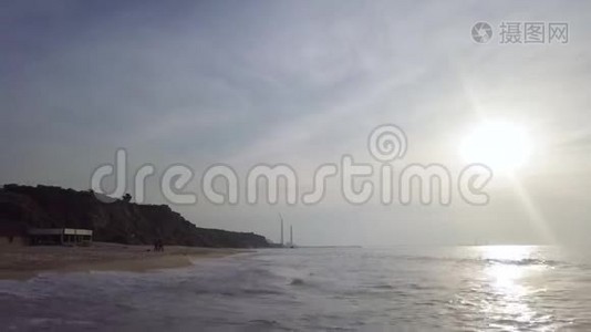 地中海沙滩海岸线冲浪视频