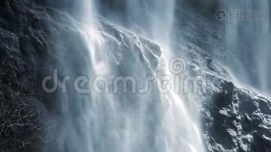 瀑布背景泉水源淡水瀑布缓慢视频
