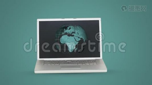 地球仪在电脑屏幕上旋转的动画视频