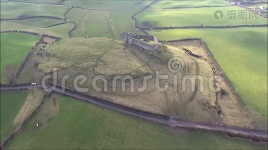 空中观景。 罗氏城堡。 丹达克。 爱尔兰视频