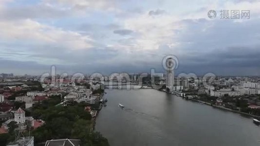 曼谷的恰弗拉亚河视频