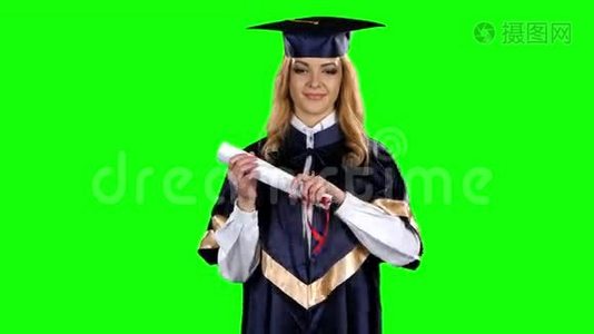 毕业。 颁发文凭。 绿色屏幕视频