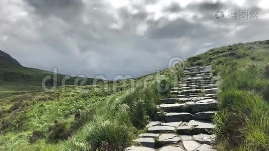 从爱尔兰迪亚蒙山看风景。视频