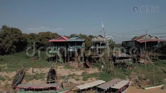 柬埔寨浮村磅石沛邦，通勒萨普湖无人机飞行4k视频