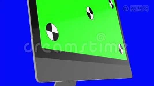 现代电脑，绿色屏幕，隔离在蓝色背景上。 三维渲染。视频