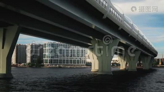 俄罗斯圣彼得堡海湾斜拉桥视频