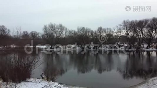 冬季河流景观雪航空视频