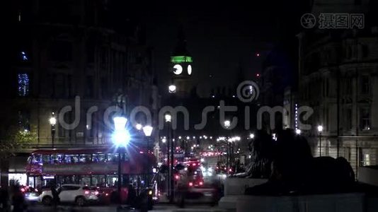 时光流逝。 伦敦之夜。 通往大本塔的路。视频