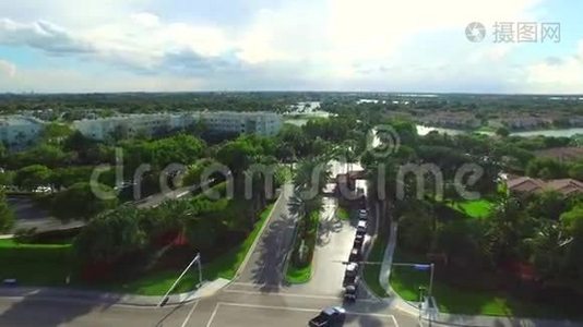 Doral FL6的空中录像之家视频