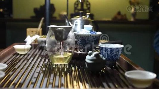 古典中国茶道与基特尔视频