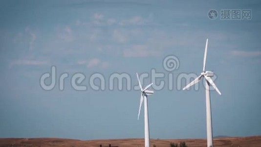 风力涡轮机是最清洁、可再生的能源之一视频