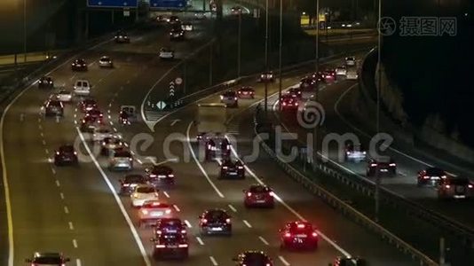 交通和道路夜景（实时）视频