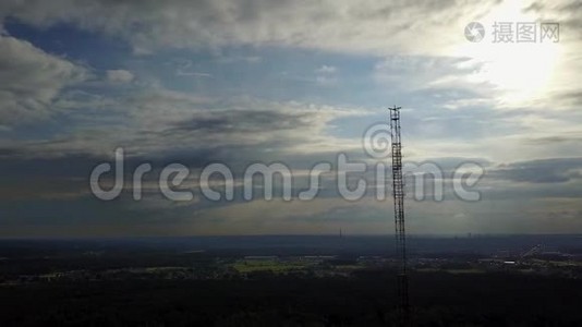 阿尔布罗卡拉脱维亚航空无人机顶景4K超高清视频视频