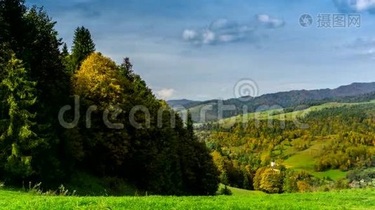 飘过皮尼尼山。视频