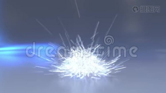 比特币BTC符号由玻璃掉落和粉碎制成视频