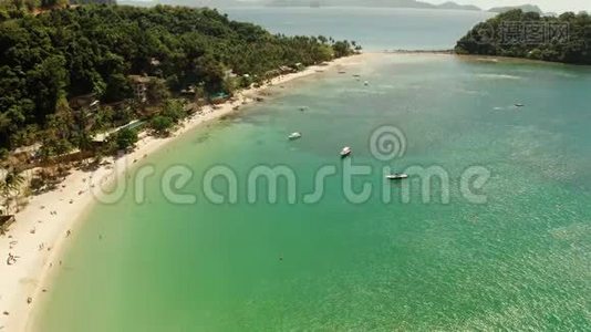 菲律宾El Nido的Las Cabanas海滩视频