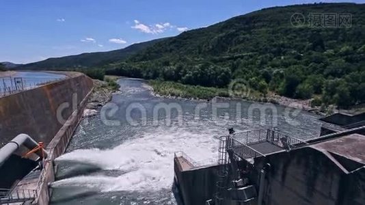 高山山区水力发电站.视频