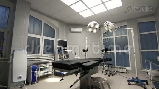 医院现代化手术室的背景视频