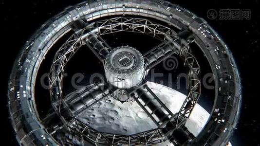 月球背景上的圆形空间站视频