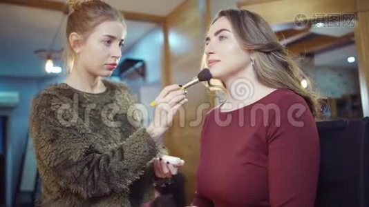 专业化妆流程视频