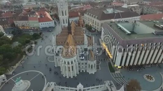 布达佩斯城市的鸟瞰图。 全景城市景观和议会视频