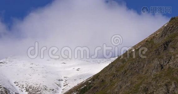 诺里亚山全景蓝天4k西班牙视频