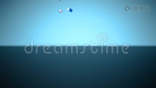 3D慢镜头彩色药丸落在蓝色光泽背景上视频