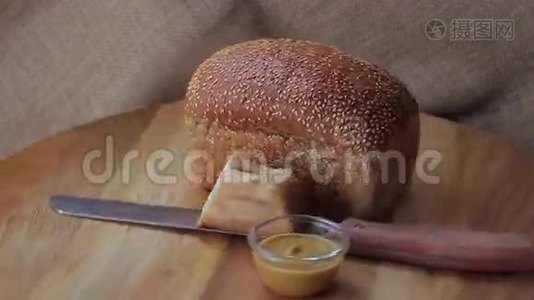 芝麻面包和零食视频