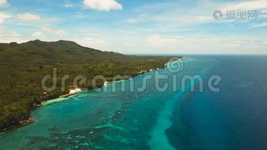 海景带热带海岛，沙滩，度假村，酒店.. 波霍尔，安达地区，菲律宾。视频