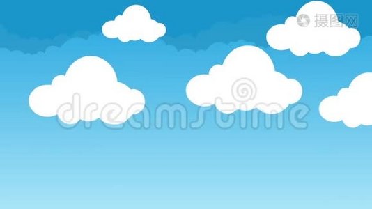 可爱的卡通云在蓝天中盘旋视频