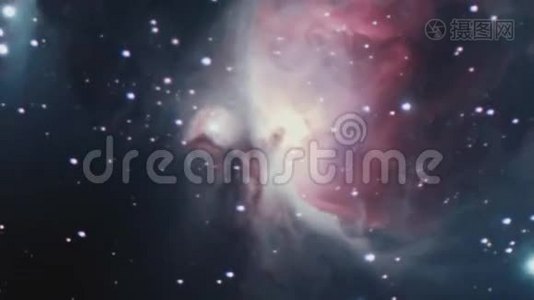 猎户座星云。 夜空。 猎户座中的猎户座星云视频