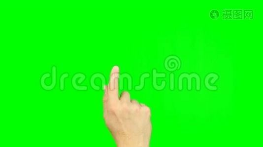 在greenscreen的虚拟智能手机上，人手快速拨打电话号码。视频