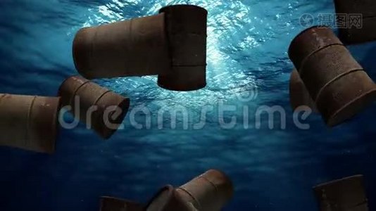海洋循环中的水下油桶视频