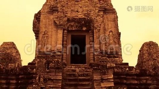 柬埔寨吴哥窟古寺门外综合建筑群视频
