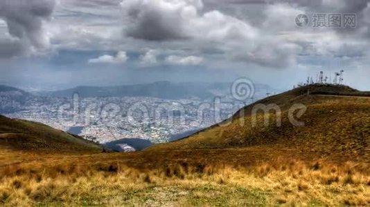 厄瓜多尔基多市上方4K超高清时间图视频