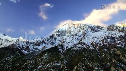 喜马拉雅山脉。 时间流逝。视频